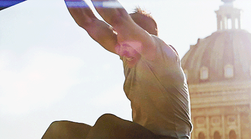 erikisright: Chris Evans and Sebastian Stan in ‘Captain America: Civil War’,