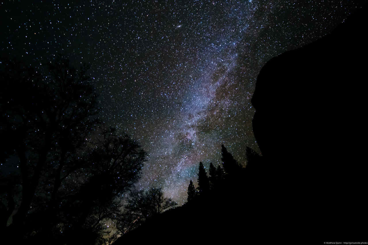 just&ndash;space:  El Capitan under the Milky Way at Yosemite National Park 