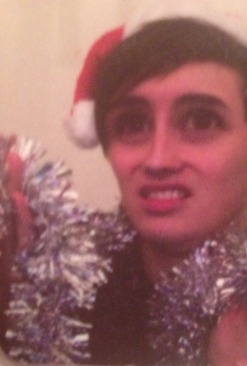 feliz-navidan:  Day 14/24 of Dan and Phil’s advent calendar.