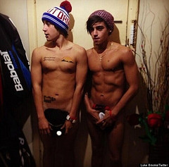 male-celebs-naked:  Jai and Luke Brooks 7See more here