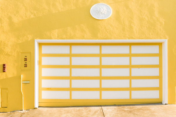 definitelydope:  Garage Doors | Tim Melideo 