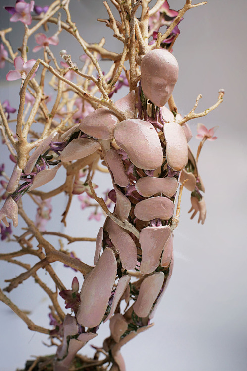 Porn photo thedesigndome: Exquisite Figurines Depicting