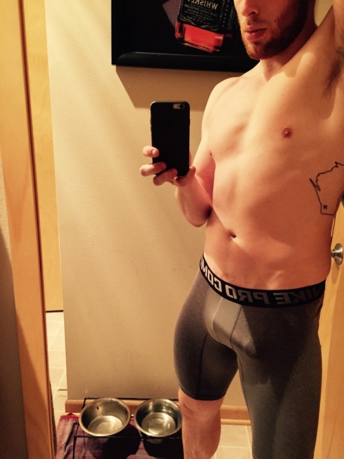 Porn Pics Lycra loving guy