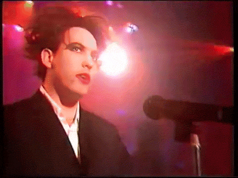 horizon-greene:  Robert Smith, 1987 (x)  Such a cutie ~silvia