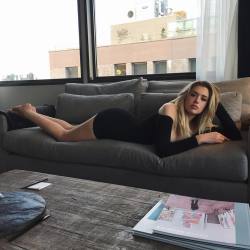 babes-in-dress:  On the couch https://goo.gl/CRWNsT