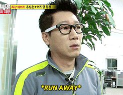 catforte:  When they heard an entrance announcement of Choo Sung-hoon. 
