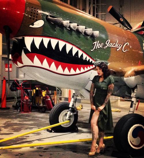 nypinupclub: A little behind the scenes pics from the @aamfrg museum shoot with model @faydville sna