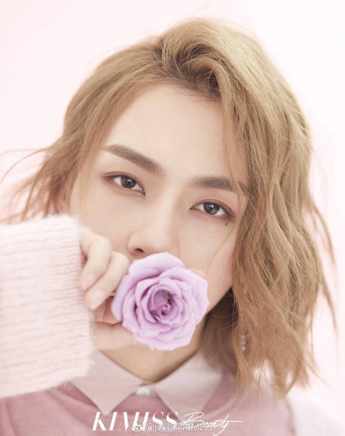 linyan9un: 闺蜜网KMISS微博更新 KMISS weibo update cr: 闺蜜网KMISS translation: linyan9un Your daily &ldqu