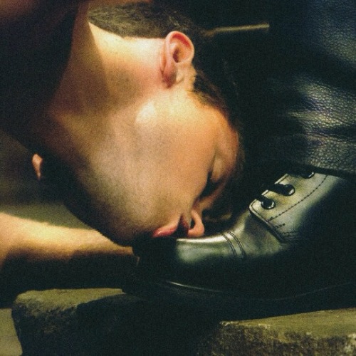 frenchsub: I trust you, Sir. I worship every single part of you. I feel complete when I’m on t