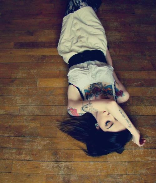 Hot Girls Inked