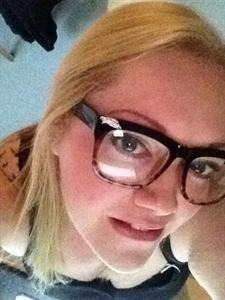 ukgirlsexposed:  31 year old slut from Sheffield.