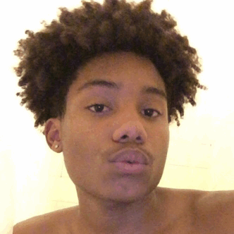 diamondstatus:  kidsantos:  Ig @tripmaazing  Red Bone Pretty Boy with a fatty