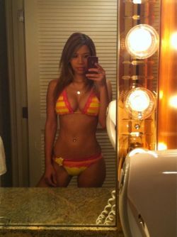 horny selfshot of natural sweet teen in hot bikini on her great nice boobs