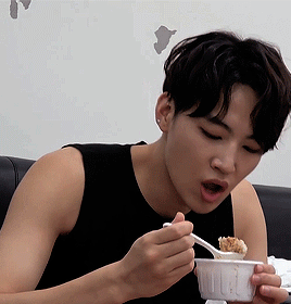 jaybleep:  why is he so ♡