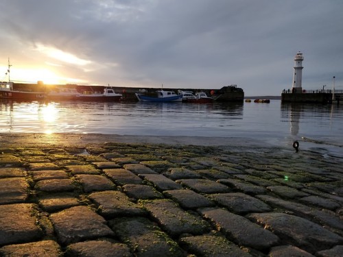 callumogden: Newhaven Harbour, April 2018 Wish the sunset had less clouds, good excuse to visit agai