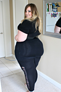 planetspect:  I love me some Plump Princess!   You could definitely GET IT!!!!