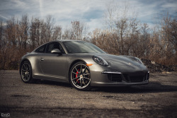 automotivated:  2014 Porsche 911 by Evano Gucciardo on Flickr.