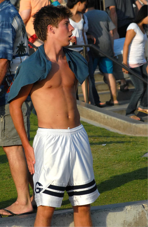 boyzwhat:  æ♥