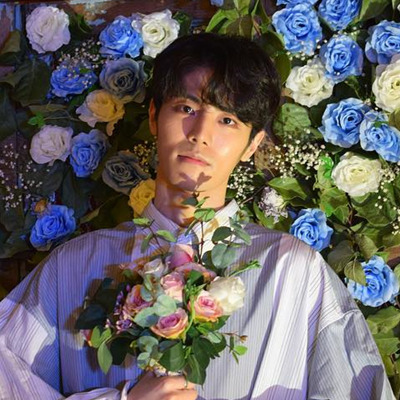 Cha Ji Sung ⟮✿⟯ Flower Boi  Tumblr_p82nd4UZxI1wy2bjwo8_400