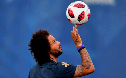 brasildaily:Brazil’s defender Marcelo takes part in a training session at the Yug Sport Stadiu