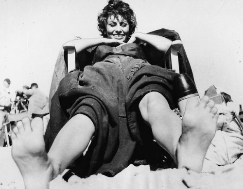 misssophialorens:  Sophia Loren on the set of Legend Of The Lost (1957)  Pretty feet!