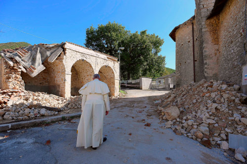 Pope Francis prays in San Pellegrino, Norcia, following the 2016′s earthquakes that destroyed the ci