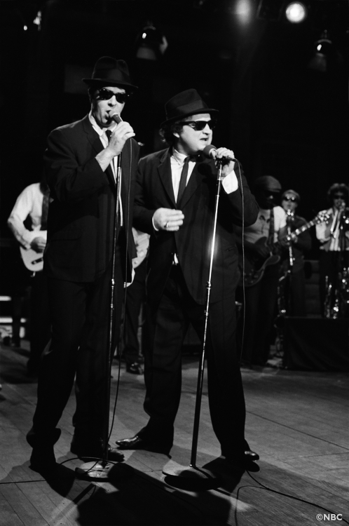 thisdayinsnlhistory:  November 18:   1978 – The Blues Brothers rock Studio 8H with performances of “Soul Man”, “Got Everything I Need, Almost” and “B Movie Boxcar Blues”  