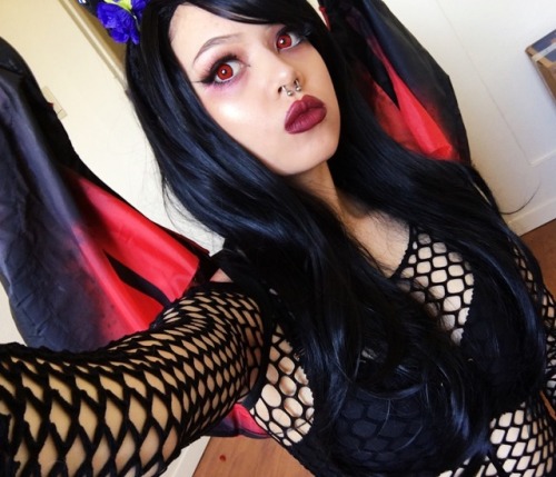 xcorpsekittenx:  Gonna be spamming you with adult photos