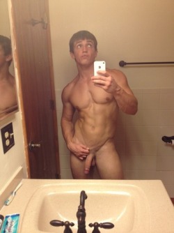 Hot naked guys with full face