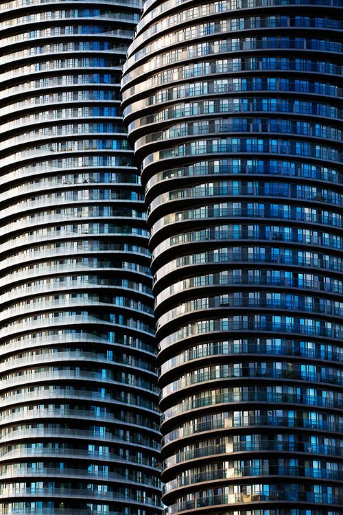 c1tylight5:  Absolute Towers II by: Roland Shainidze