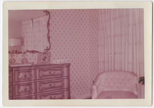 eeveebabe:Inside Grandmom and Grandpop’s house(found photos at my grandparents’ house)2.