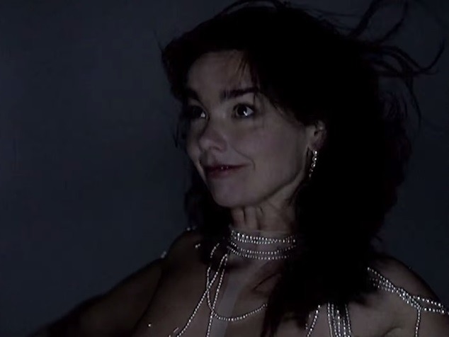 nomeolvidesamormio:  Bjork in Pagan Poetry  
