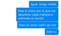 somospandaspordentroyporfuera:  Cosas que sólo se dicen a las 4:00 a.m.-Una chica invisible. 