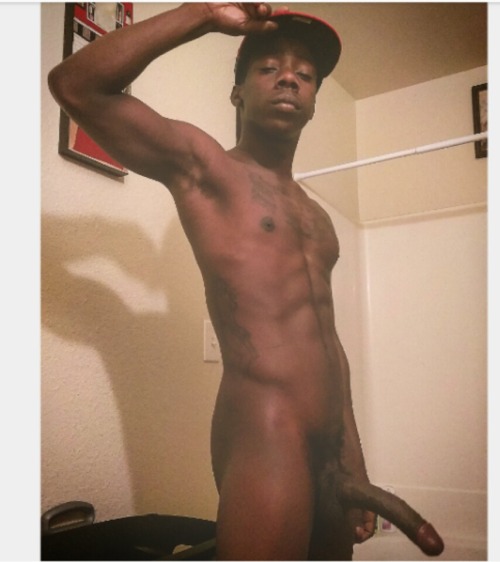 XXX akimsniff:  Follow Him: NEW TUMBLR @justinnlongIG: photo