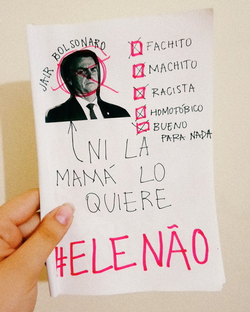 bleeding-mee: la-amarillista:  Hice mi propio Burn Book con líderes mundiales para celebrar que hoy 