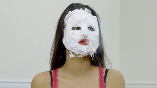 “Messy Smoker Test” is now available at www.seductivestudios.comIn this wet and messy video, Nicole prepares for her “Messy Smoker’ Series by practicing with the shaving cream all over her face, red lipstick and smoking while looking into