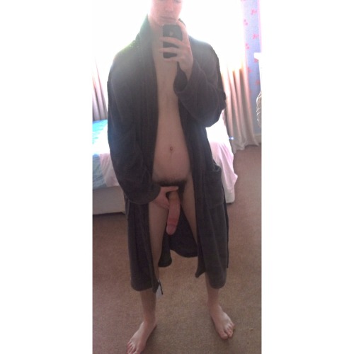aplethoraofmen:  Morning Glory 