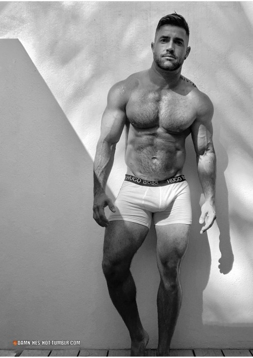 damn-hes-hot:  DAMN HE’S HOT!  Follow for multiple daily pics of nothing but hot men: Twitter: https://twitter.com/damn_hes_hot Tumblr: https://damn-hes-hot.tumblr.com