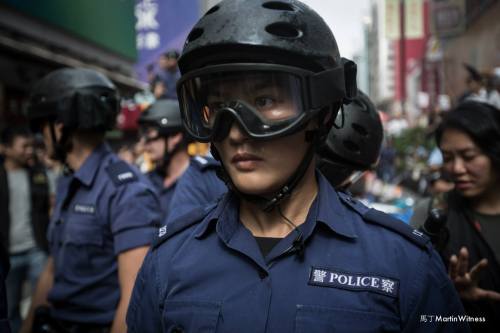 The police are ordered to clear out the protest area in Mong Kok. Hang in there everyone. The Last M