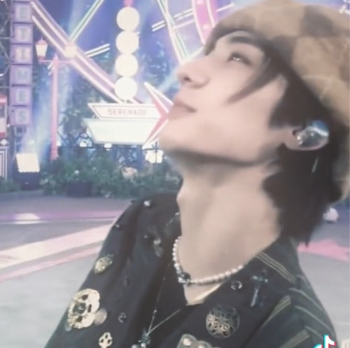 Hello I Need To Suck On His Adams Apple So Bad Im Slowly But Surely Losing It