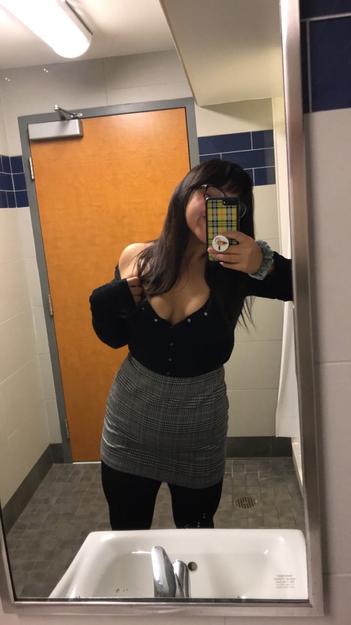 youremycupoftee:  In case anyone was curious about my outfit today😊