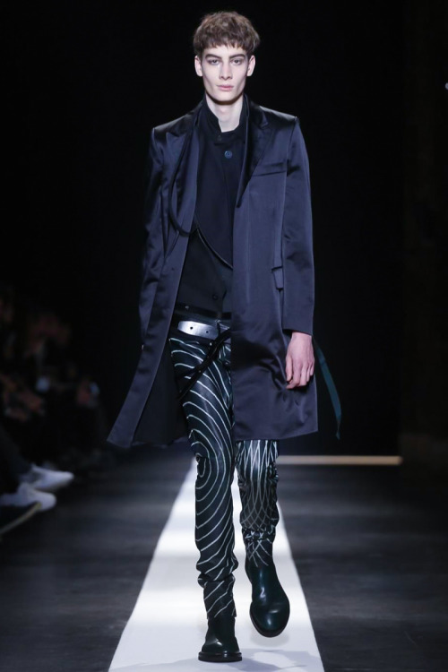 fagunt:  Ann Demeulemeester autumn/winter 2015