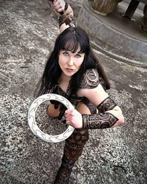Xena Warrior Princess cosplay by Jessica Crouse www.facebook.com/JessicaLCrouse85 Instagram: Jessic