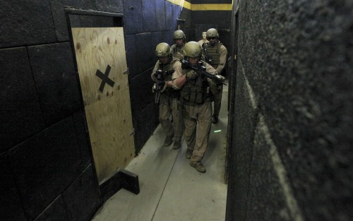 militaryarmament:  U.S. Marines with Maritime Raid Force, 26th Marine Expeditionary Unit, conduct live-fire room clearing drills at a shoot house aboard Fort Pickett, Va., April 11, 2015.   I’ve used that shoot house before