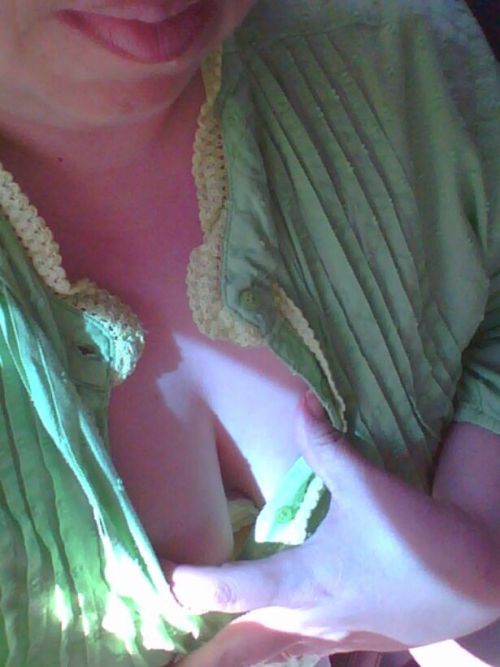 mommyb34r:  uncabilly:  mommyb34r:  daddyb34r:  mommyb34r:  daddyb34r:  Mommyb34r flashing me  Crazy  How ?  About me :p  Udderly erotic!  Thank you very much  Lovely tits trying to get out