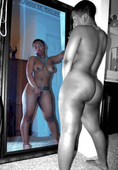 donkeycod:  mzphattbooty:  mzphattbooty: FOLLOW OR SUMIT  Ugh! No doubt!  Thickums
