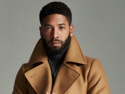 famousdudes:  Empire’s Jussie Smollett leaked naked selfies.