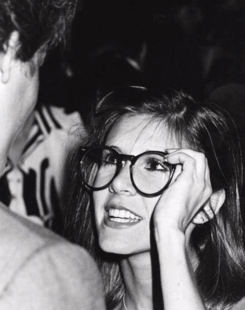 alderaan-went-kaboom: morslay: Carrie Fisher tHAT’S HARRISON’S GLASSES