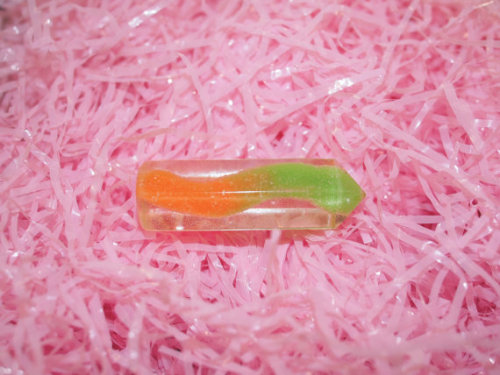 thevintageloser - Real Gummy Worm Faux Crystal Point Crystal...