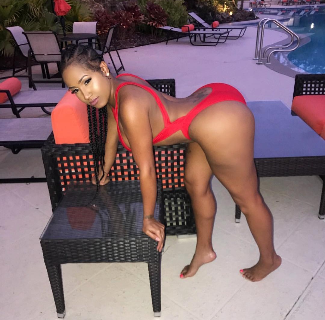 goood-thickness:She knows that position well